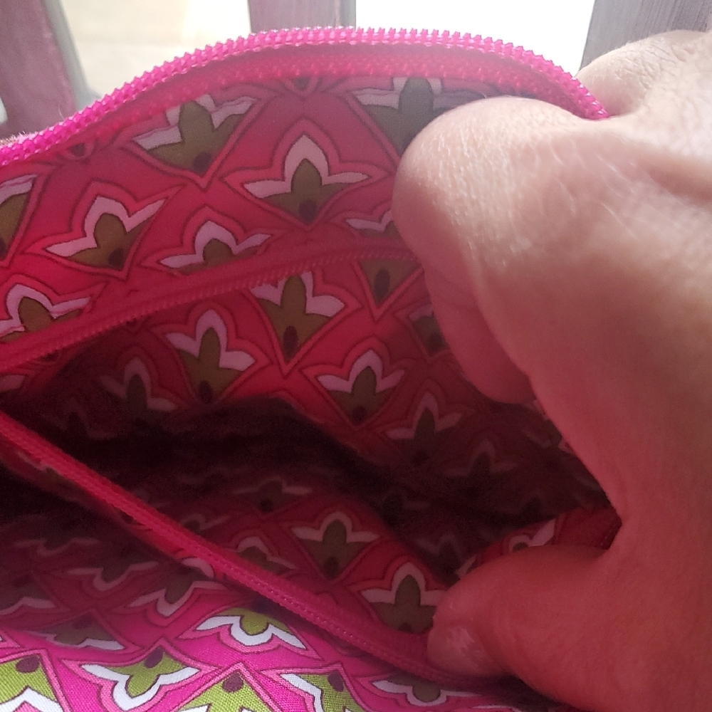 Vibrant Pink Patterned Crossbody Bag - Picture 6 of 9